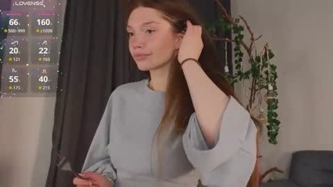 Nicole online show from June 27, 9:42 pm