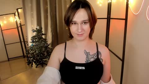 Nicole online show from December 29, 12:45 pm