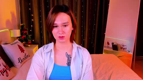Nicole online show from January 14, 3:32 am