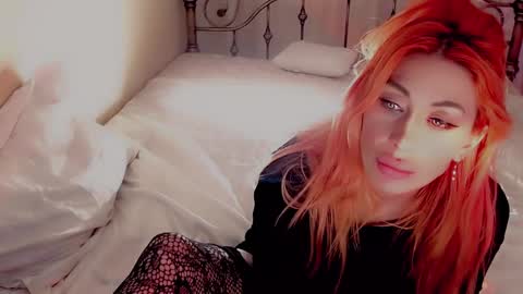 Nicole online show from December 6, 7:10 am