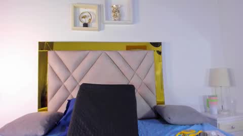 nicole_grace0 online show from September 27, 12:10 pm