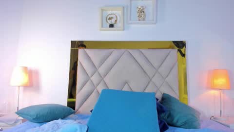 nicole_grace0 online show from October 3, 12:02 pm