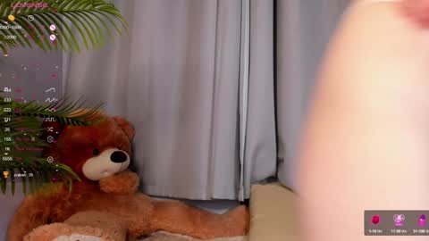 Nicole Grifin online show from January 20, 1:00 pm