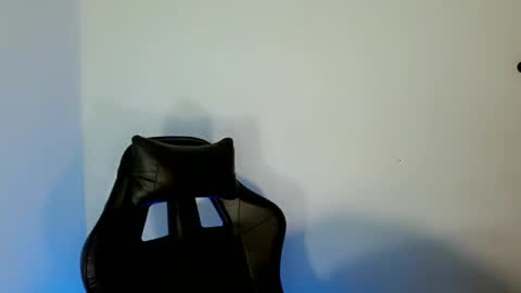 nicole_kiss01 online show from September 29, 8:08 am