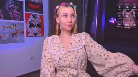 Nicole online show from March 8, 8:14 pm