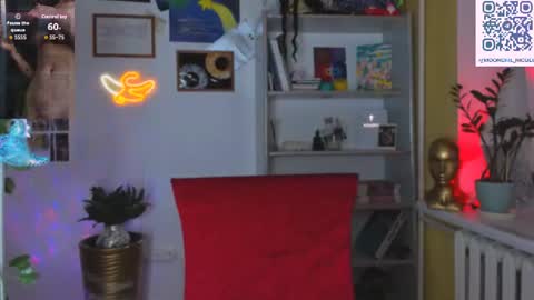 Snapshot of nicole_matt chatting on July 19, 8:12 pm Nicole online show from July 19, 8:12 pm