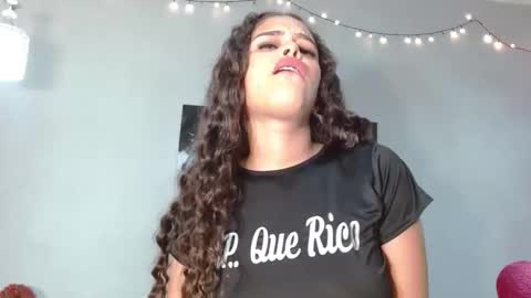 nicole_mayer01 online show from September 19, 11:33 am