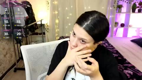 Snapshot of nicole_parshikova chatting on November 8, 10:26 am My name is Nicole. I m completely new here online show from November 8, 10:26 am