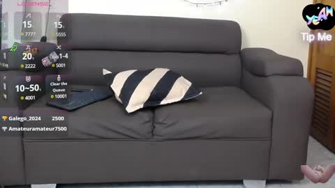 Nicole Santana online show from December 14, 5:29 am