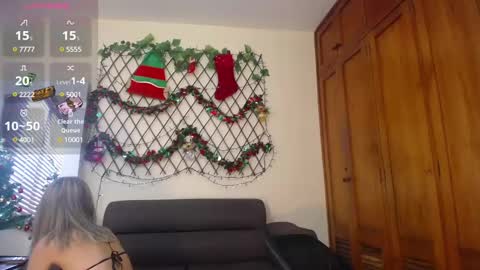 Nicole Santana online show from December 14, 9:56 pm