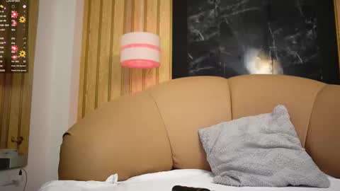 Nicol Flores  GMT-5 1530-2200  online show from February 2, 4:49 pm