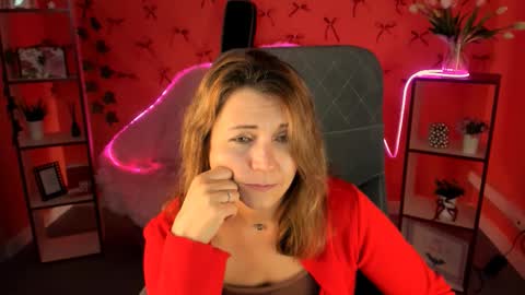 nicolehits online show from September 29, 5:45 am