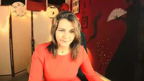 nicolehits online show from October 19, 5:30 am