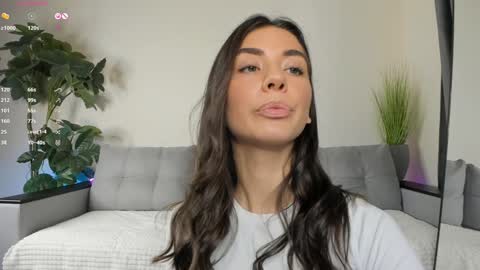 Dua Lipa online show from December 2, 4:31 pm