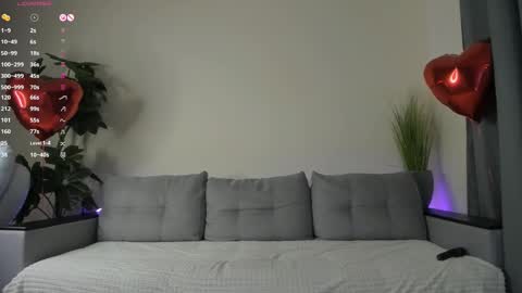 Dua Lipa online show from February 19, 4:11 pm