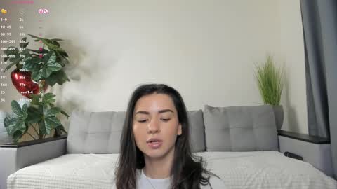 Dua Lipa online show from March 5, 4:13 pm