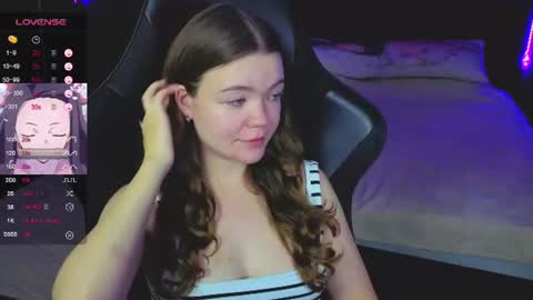 NicoleMeew online show from July 31, 7:57 pm