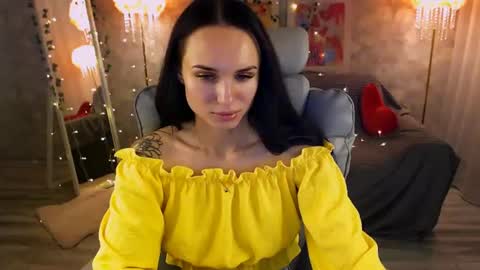 Nicole online show from June 26, 6:56 pm