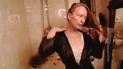 Nicole online show from July 23, 5:11 pm