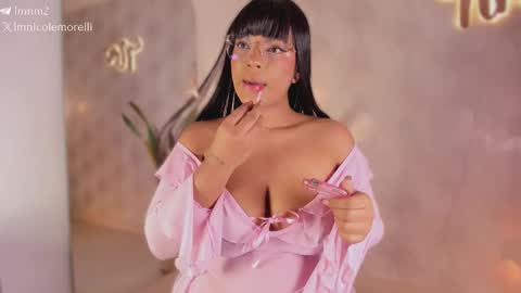 Andrea give it a thumbs up please its important  online show from March 25, 11:16 am