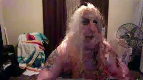 Nicole CD online show from February 24, 2:31 am