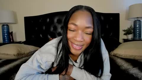 Snapshot of nicolesolace chatting on March 14, 9:09 pm Nicole online show from March 14, 9:09 pm