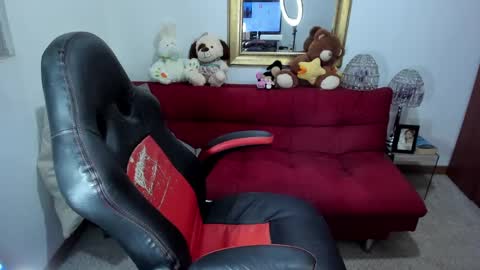 Nicolettcolin  online show from December 9, 11:24 pm
