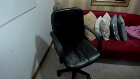 Snapshot of nicolettcolin chatting on June 11, 8:51 pm Nicolettcolin online show from June 11, 8:51 pm