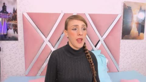 nicoll_89 online show from June 9, 12:28 pm