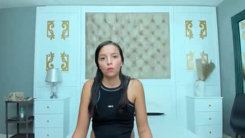 Snapshot of nicollejanes chatting on March 23, 1:37 pm Nicolle online show from March 23, 1:37 pm