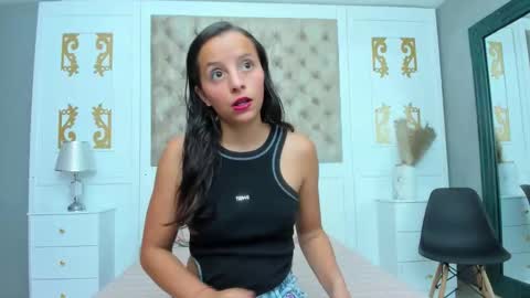 Snapshot of nicollejanes chatting on March 26, 1:06 pm Nicolle online show from March 26, 1:06 pm