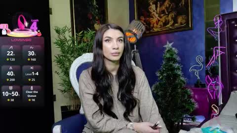 Nicolle online show from December 18, 11:16 am