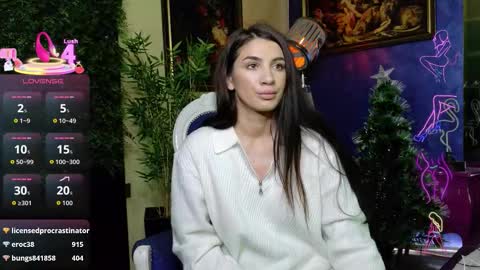 Nicolle online show from January 5, 5:27 pm