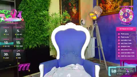 Nicolle online show from February 17, 9:17 am