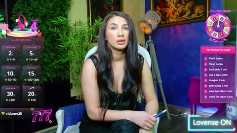 Nicolle online show from March 1, 11:01 am