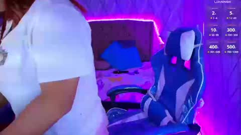 Nicolle Miley online show from September 24, 4:05 am