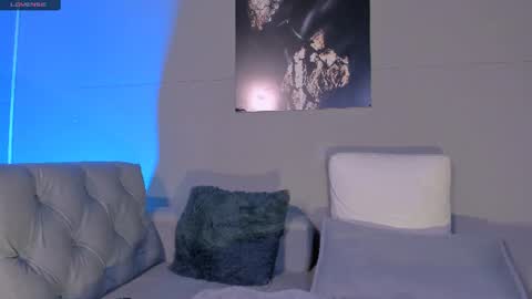 Nicol online show from June 11, 1:27 am