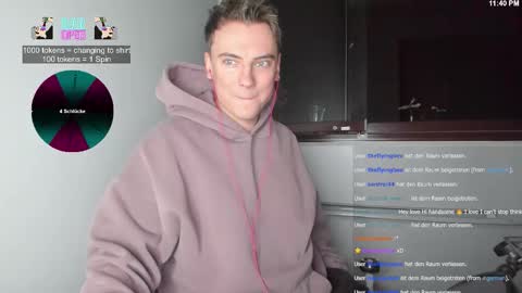 NicoSlowmoo online show from November 14, 10:40 pm