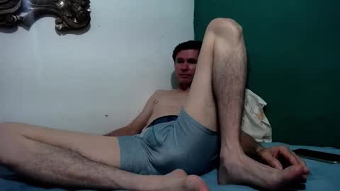 nielsvangoh01 online show from March 3, 2:07 am