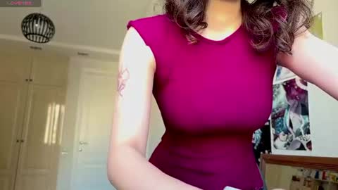 Snapshot of nievesshippey chatting on July 13, 9:12 am Hanna online show from July 13, 9:12 am