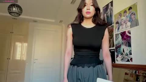 Snapshot of nievesshippey chatting on July 15, 9:03 am Hanna online show from July 15, 9:03 am