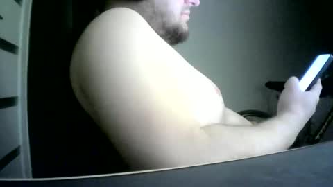 Snapshot of niewidoczny26 chatting on April 29, 6:25 pm Niewidoczny online show from April 29, 6:25 pm