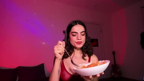 Daisy online show from November 27, 9:22 am