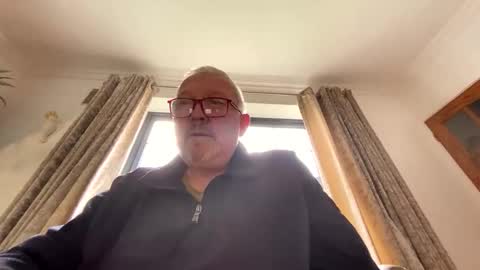 nighthawk150086 online show from October 21, 12:39 pm