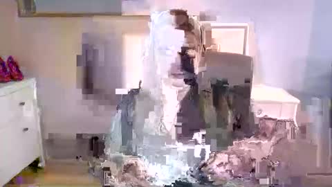 Holly online show from February 9, 5:11 am