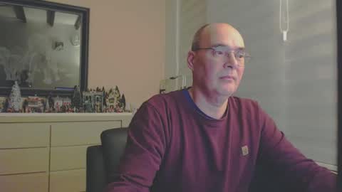 nightkeeper63 online show from December 8, 12:40 am