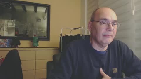 nightkeeper63 online show from December 31, 12:00 am