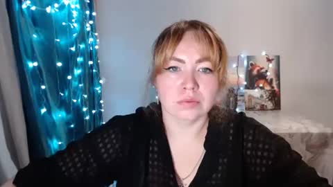 nightlaura online show from January 8, 11:41 pm