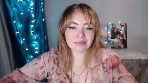 nightlaura online show from January 10, 11:18 pm