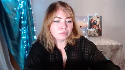 nightlaura online show from January 13, 12:51 am